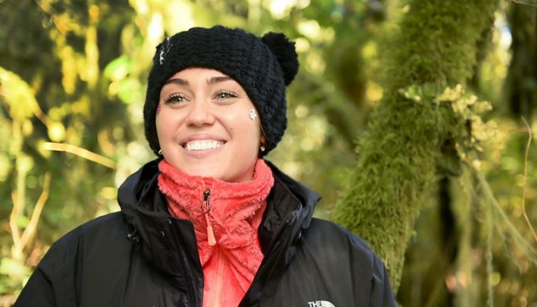 Miley Cyrus adds her voice to save grizzly bears in British Columbia ...
